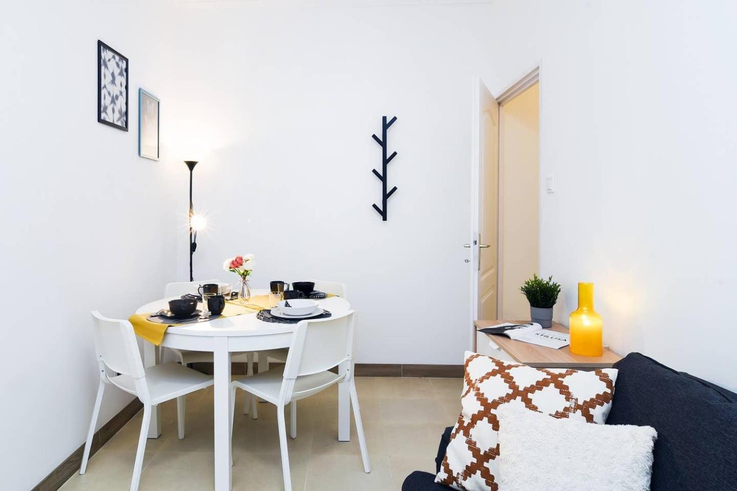 Very Central Apartment Close To Basilica Budapest Exteriör bild