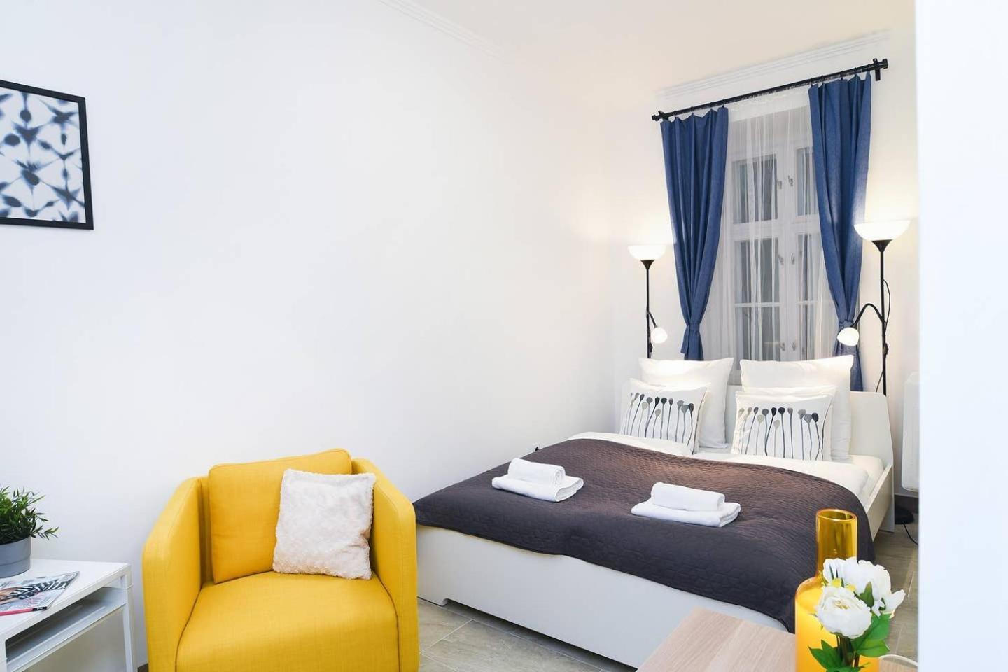 Very Central Apartment Close To Basilica Budapest Exteriör bild